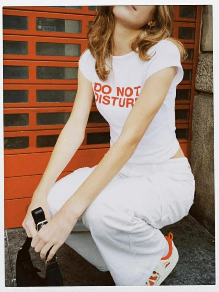 New printed T-shirt, fashionable casual short sleeved top, Y2K summer sexy electronic girl T-shirt, women's clothing