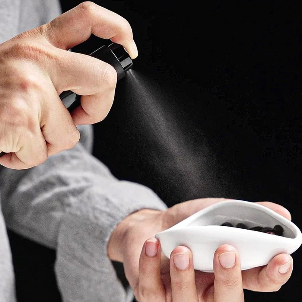 Coffee Bean Dosing Cup White Pottery Teaspoon Tea Separator Light Spray Bottle Anti-Static Coffee Bean Spray for Coffee Lovers