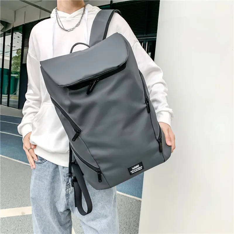 Рисунок 2 - Вместительный мужской рюкзак