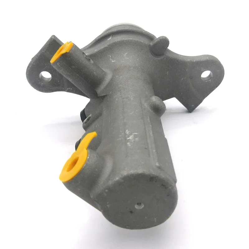 Brake Master Cylinder For Mercedes-Benz Sprinter Van Minibus W906 907 910 VW Crafter 2E 2F Autoparts Supplier Brake Master Cylinder