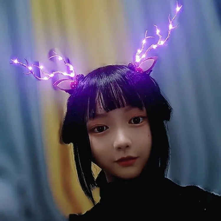 Led Christmas Antler Headwear for Women Girls Glowing Elk Horn Hair Clip Christmas Gift Elk Headwear with Lights Navidad Decor