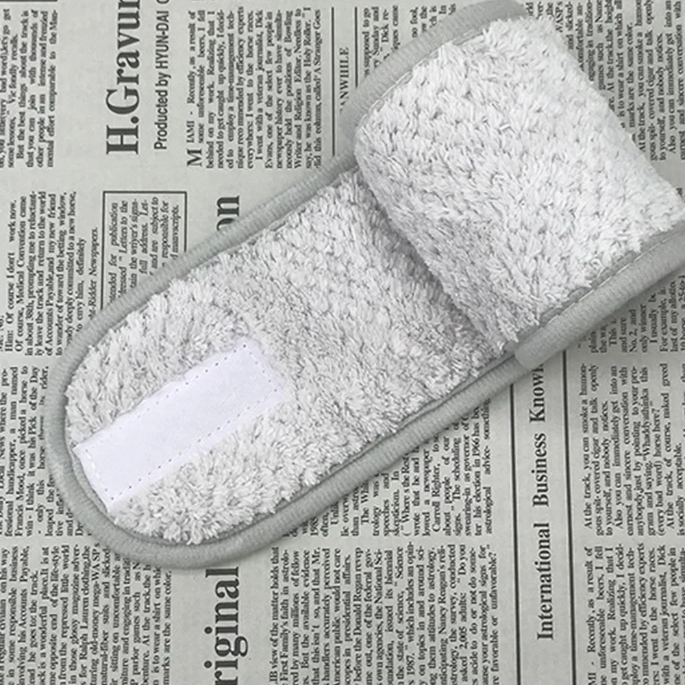 Slide image 3076c92cbab34f97a57692cfd0d31817