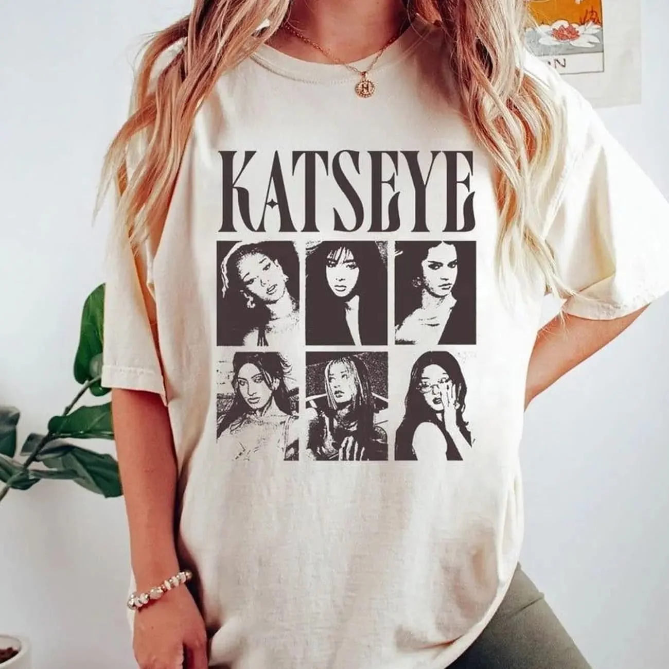 تي شيرت KATSEYE بطبعة فرقة Kpop Girl Group بتصميم عتيق من التسعينيات، تي شيرت بطبعة رسومية لأعضاء الفرقة الستة، أزياء هاراجوكو كاو...