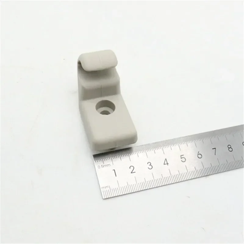 Sun Visor Hook 5702306U7154 For JAC J4 J5 J6 Interior Hanger Clip Buckle Holder