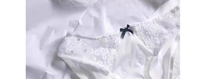 Wirefree Sexy Bra Set Ultra-Thin Lace, Half Cup Push-Up for Small Breasts, Anti-Sagging 32-42 Comfort Bras with Gathering Design