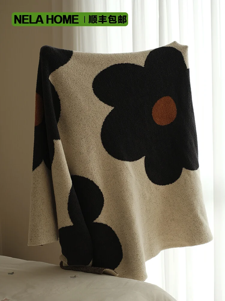 

SUNFLOWER Class a Velvet Knitted Blanket Sofa Office Nap Blanket Autumn and Winter