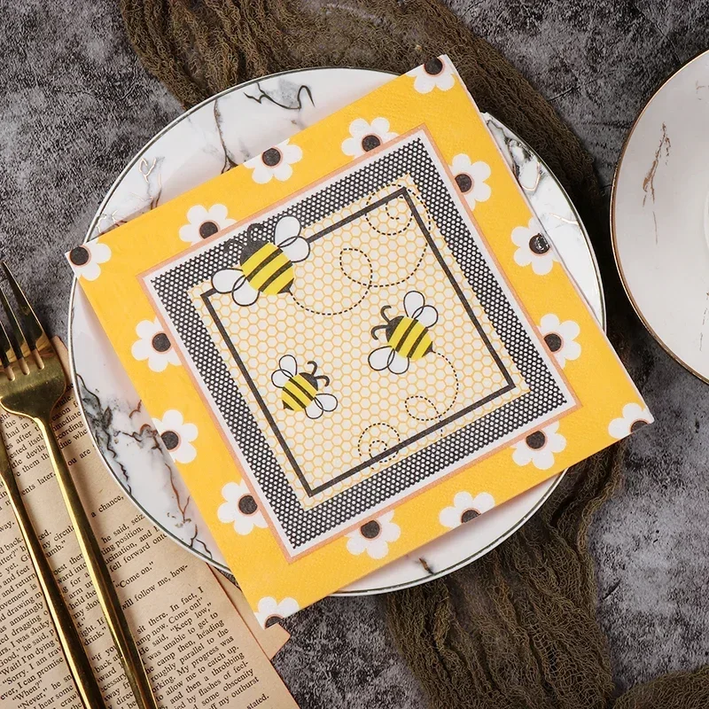Bee Printed Paper Towels Cartoon Napkins 20pcs/pac Birthday Party Pure Wood Pulp Paper Napkins