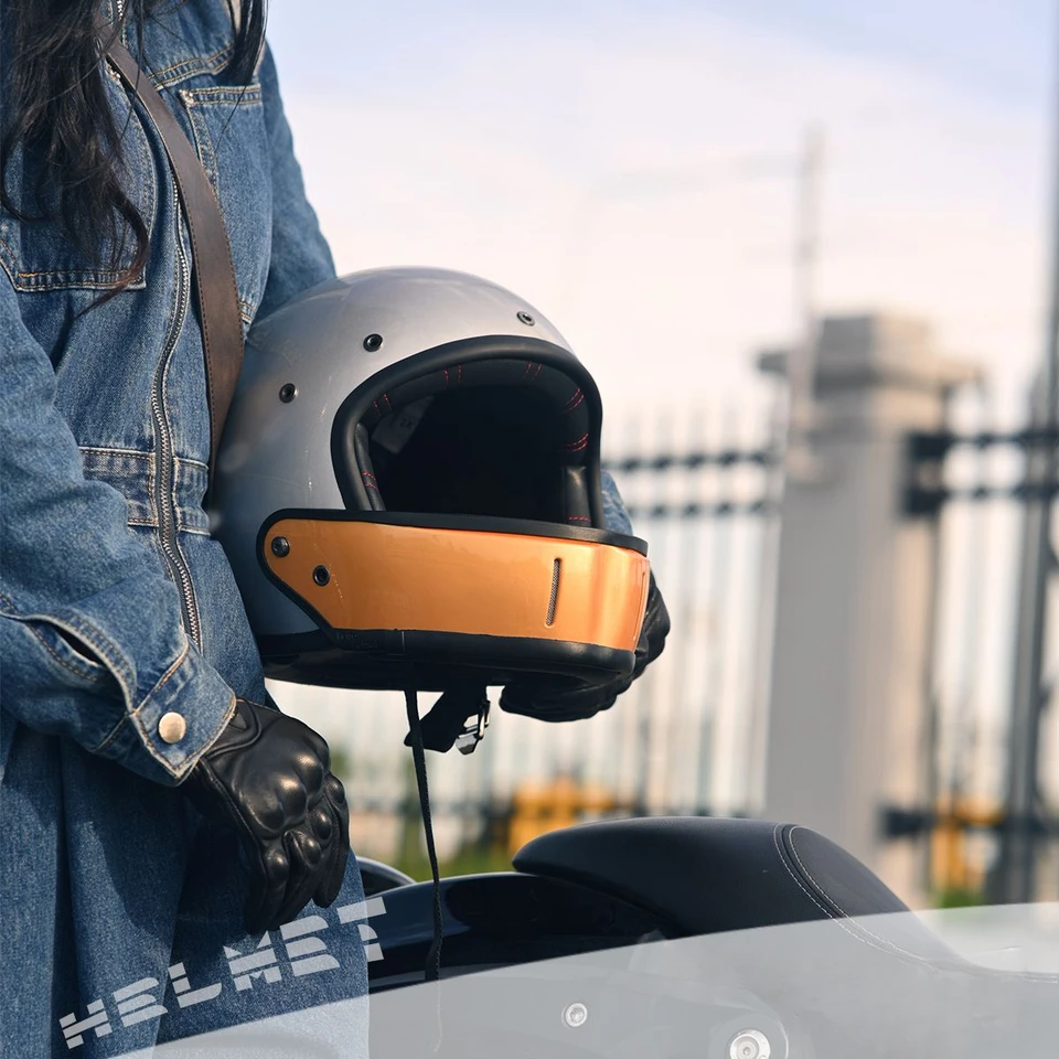 ��Ʈ�� ������� ��� Ǯ���̽� ĸ��Ʈ ���� ����, ����� �ڿܼ� ����, Ż���� �� ���̽�, �������, ��ī��, ȥ��