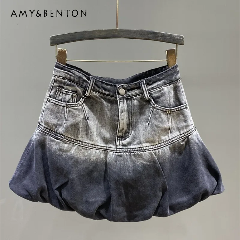 2024 Spring Summer New Hot Girl A-line Bud Short Skirt Female Contrast Color And Versatile Fashion Slimming zipper Mini Skirts design sense chain high waist hollow out sexy loose straight tube jeans women s spring korean spicy girl wide leg pants trend