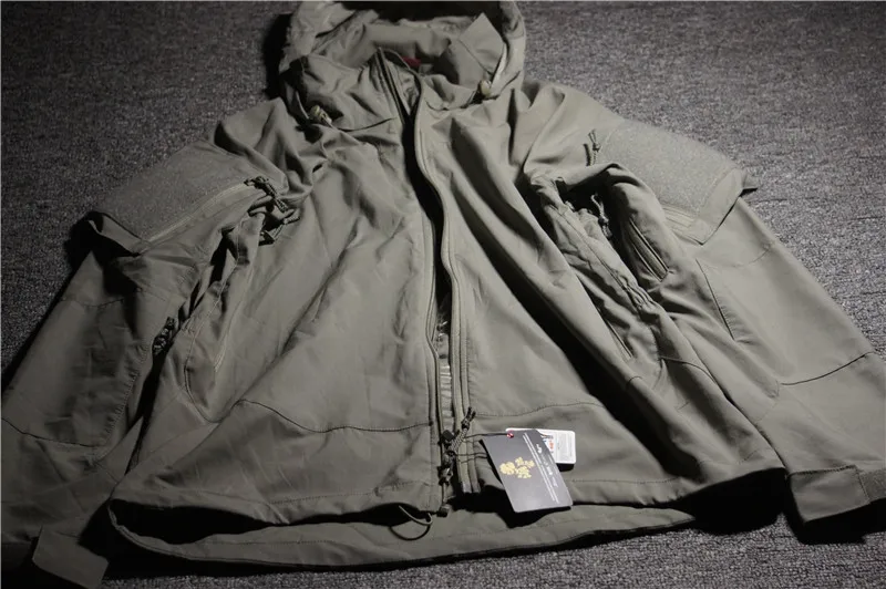Tactical Nylon Soft Shell Zipper Coat PCU L5 Wind Coat Hiking
