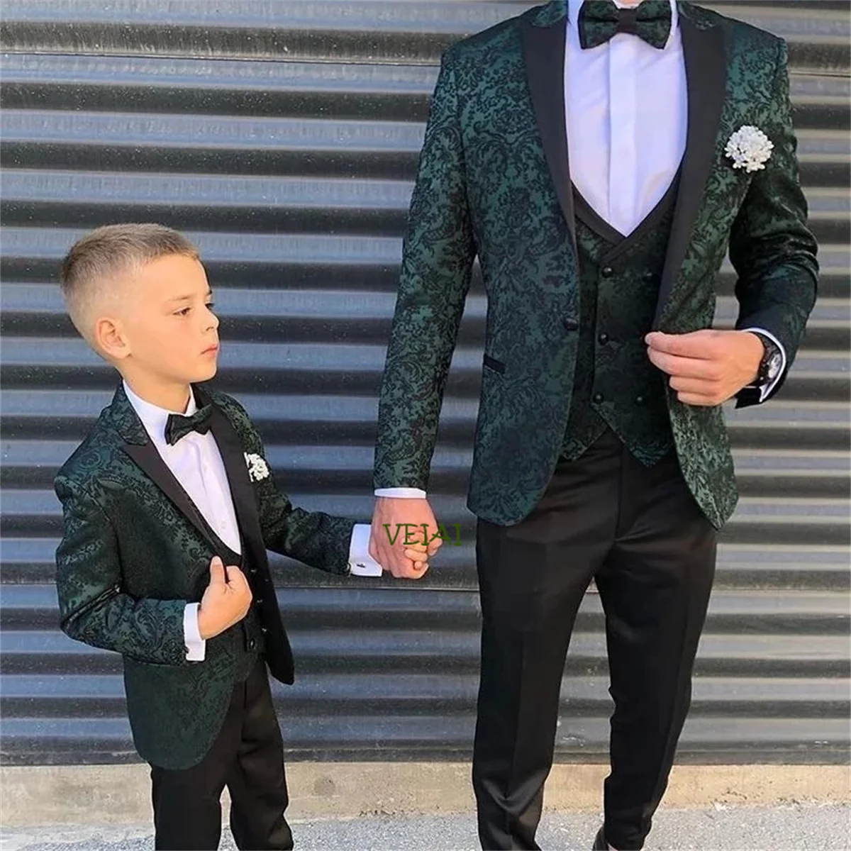 Green Seuqins Boy Mens Suits 3 Pcs Slim Fit Wedding Grooms Tuxedos Peaked Lapel Formal Blazer Kid Prom Suit Jacket+Pants+Vest