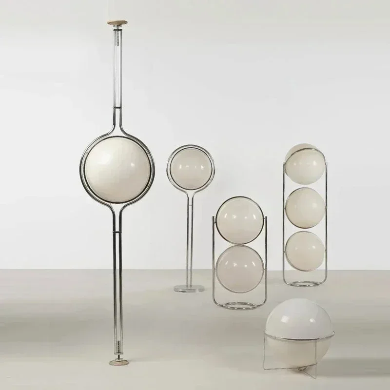 Creative Desk Lamp LED Chrome Metal White Acrylic Ball Lights Modern Art Decor LivingRoom Study Home Lighting Floor Lamp