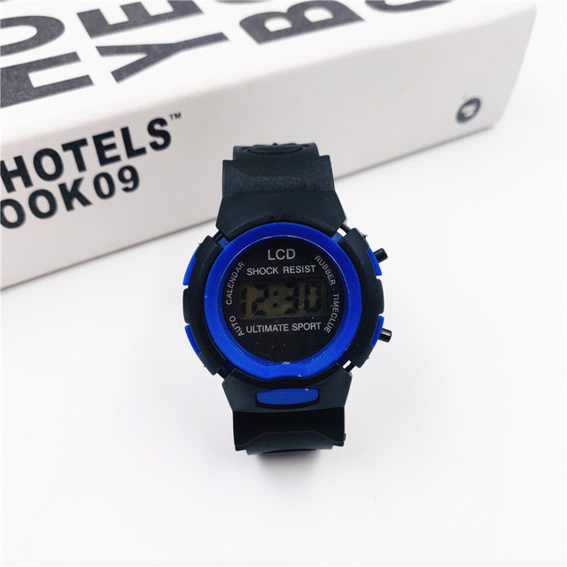 Sports Watch For Kids Children Waterproof Led Digital Watch Ultra-light Silicone Strap Teen Boys Girls WristWatch Unisex