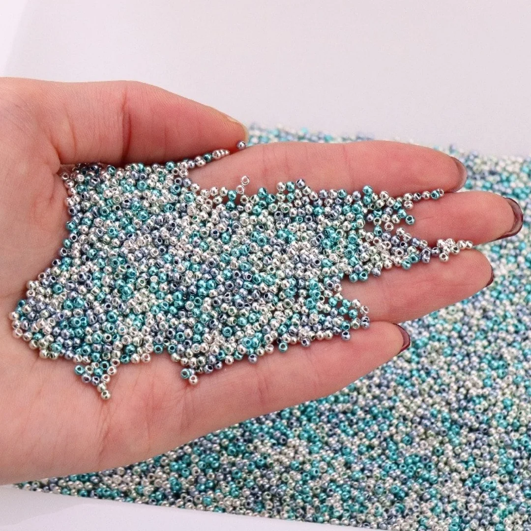 1000pcs 2mm 금속 색상 유리 Seedbeads DIY 매력 공예 보석 만들기위한 유니폼 청동 도금 라운드 스페이서 유리 구슬
