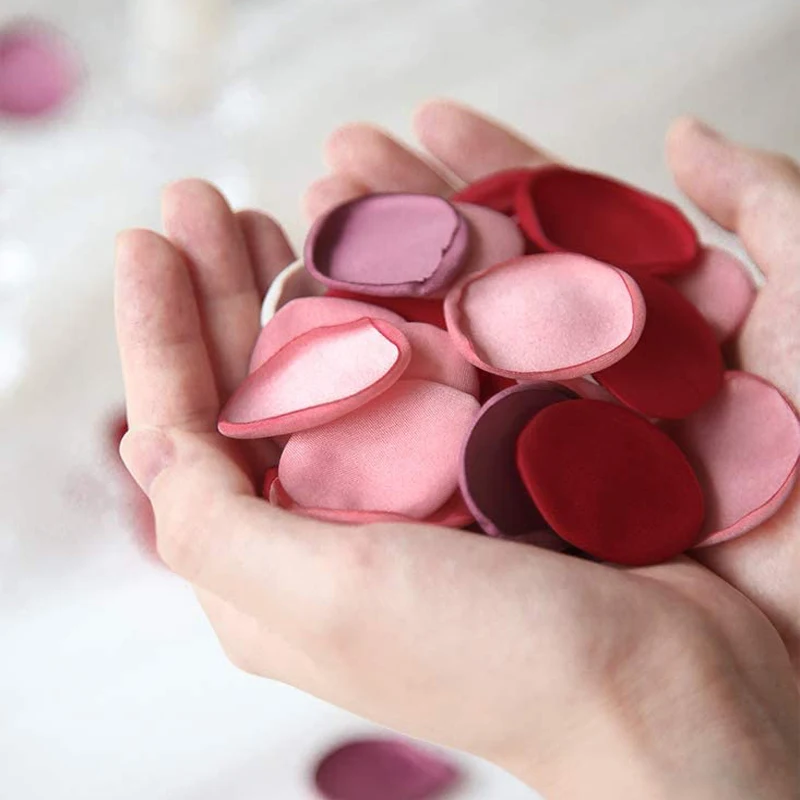 100pcs Silk Rose Petals Red Fake Flowers Handmade Petals for Wedding Girl Basket Aisle Decoration Accessories