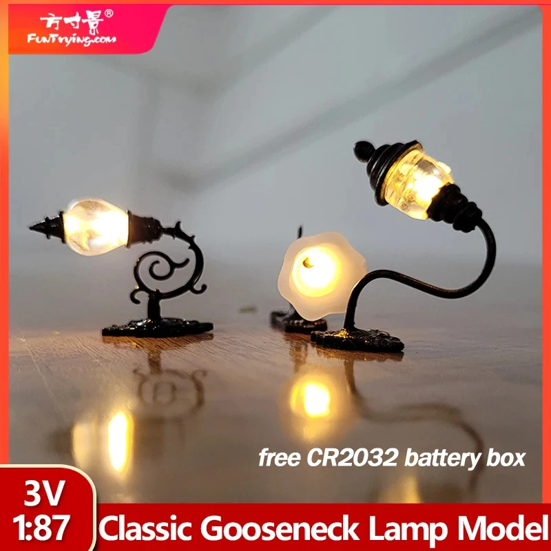 Mini Lampada Da Parete A LED Per Casa Delle Bambole - Scala 1:12, Con Interruttore, In Metallo E Vetro - 2