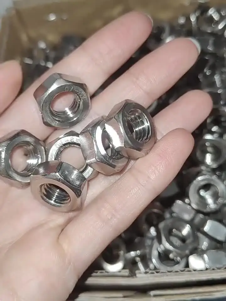 Dadi UNC Zincati Esagonali Set Dadi Esagonali UNC Zincati Grado 1 &ndash; Misure 1/4, 5/16, 3/8, 7/16, 1/2, 5/8, 3/4 | Per Meccanica E Fai-da-te Set Dadi Esagonali Grado 1