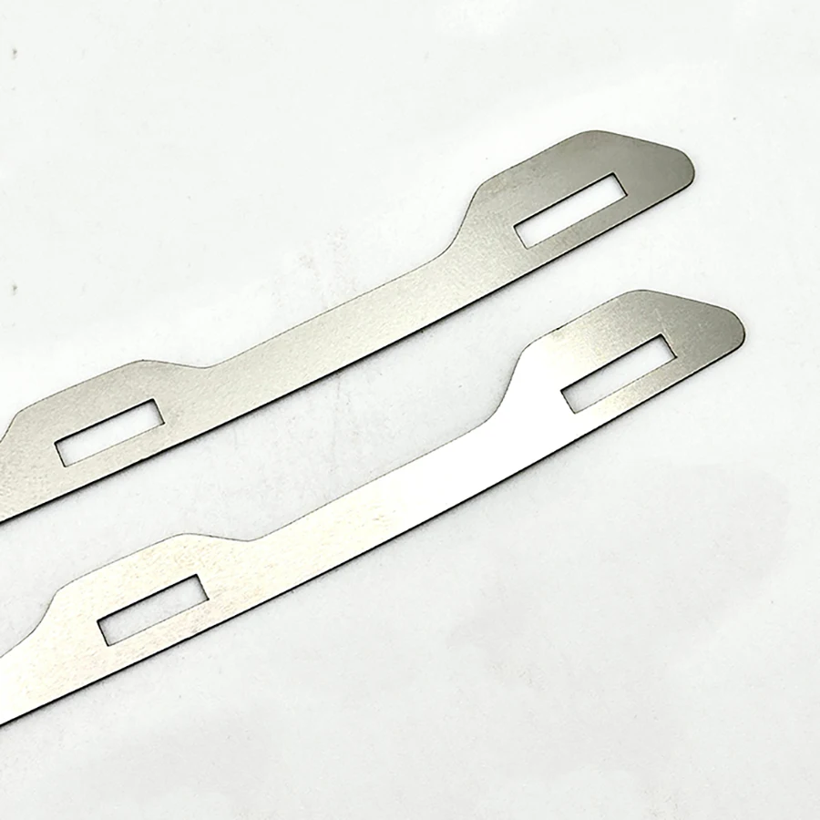 Wooeight 2Pcs 프론트 범퍼 수리 키트(Toyota Highlander 2009-2011용) 금속 플레이트 버클 강화 스테인레스 스틸 브래킷
