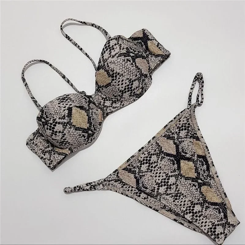 Рисунок 4 - Новинка, сексуальное бикини с эффектом пуш-ап