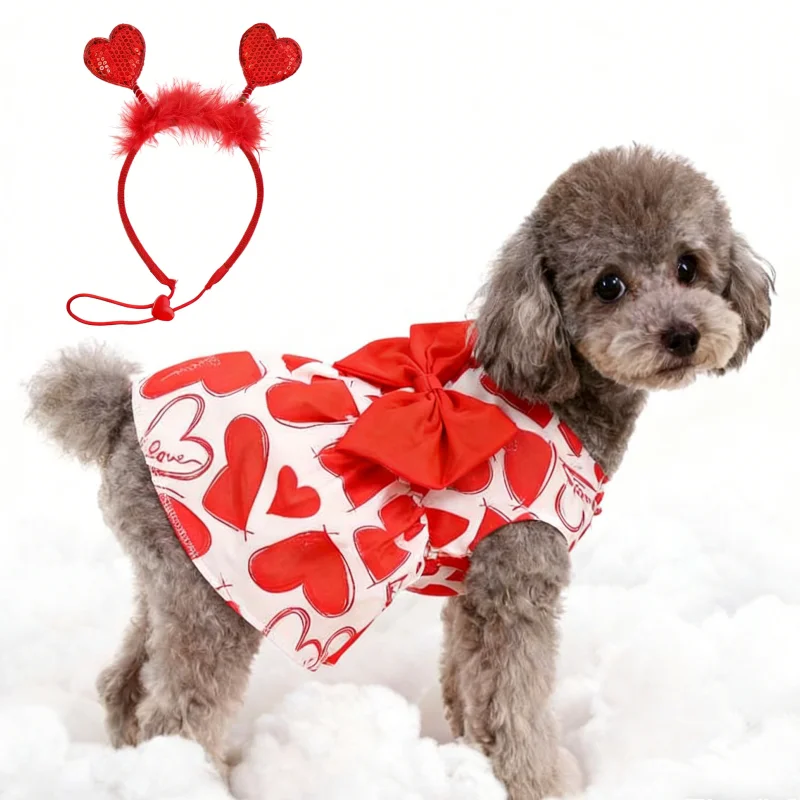 Vestido de princesa con corazones para perros pequeños_voghion.com
