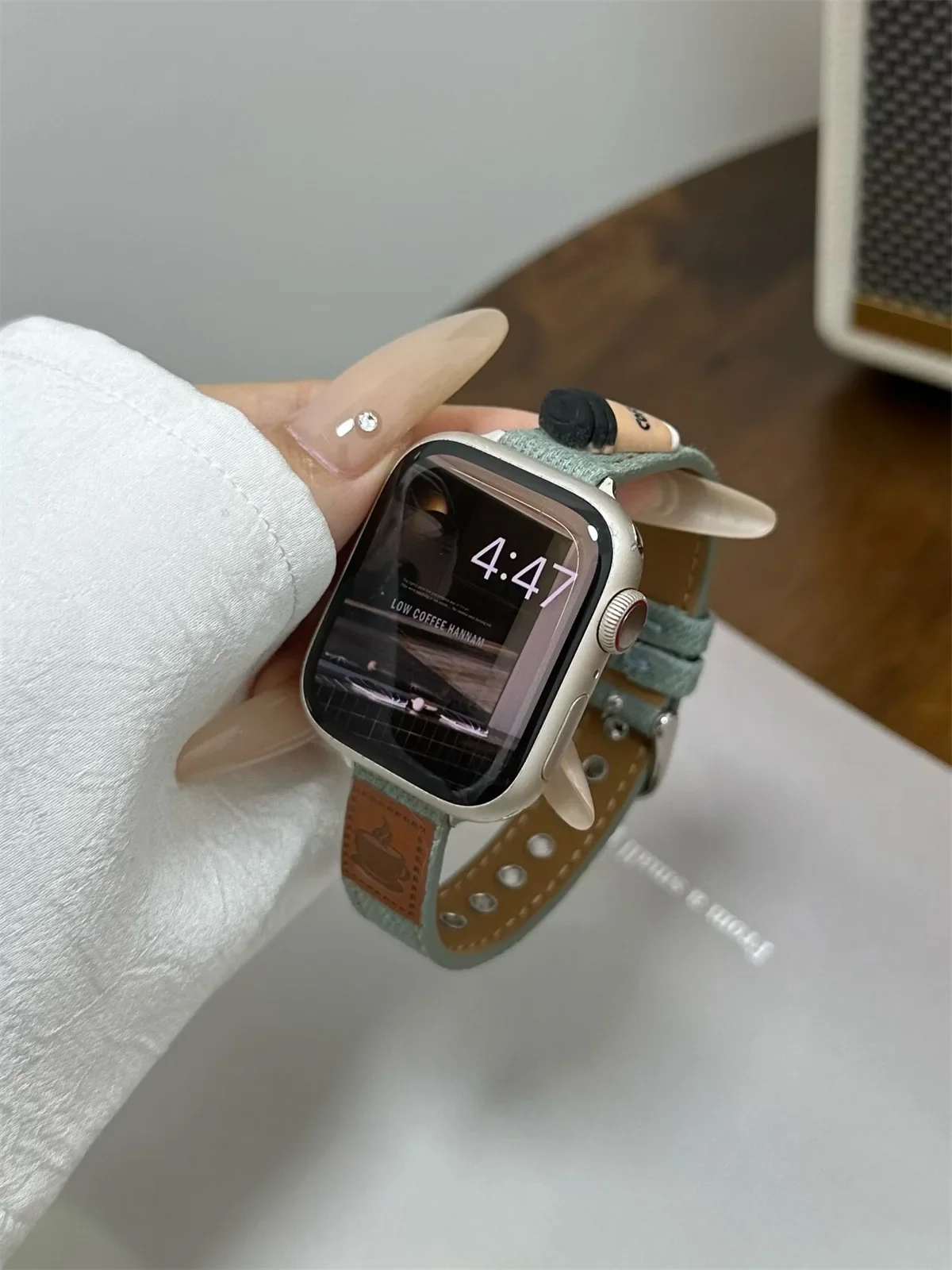 Bracelet de montre pour iWatch 42/44/45/46/49 mm 38/40/41 mm Bracelet de montre tendance en cuir PU pour montres de la série Ultra2 Série 10/9/8/7/6/5/4/3/2/1_voghion.com