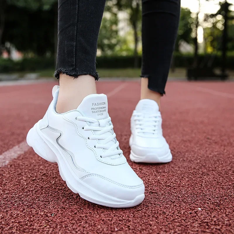 

Woman Leather Sneakers Ladies Winter New Casual Running Walking Shoes Comfortable Female Lace Up Outdoor Soft Sole Running Shoes