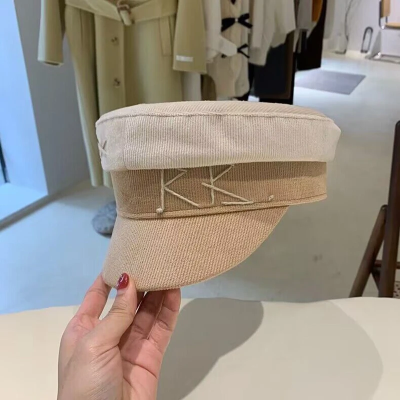 

2023 New Arrival Contrast Corduroy Baker Boy Cap For Women