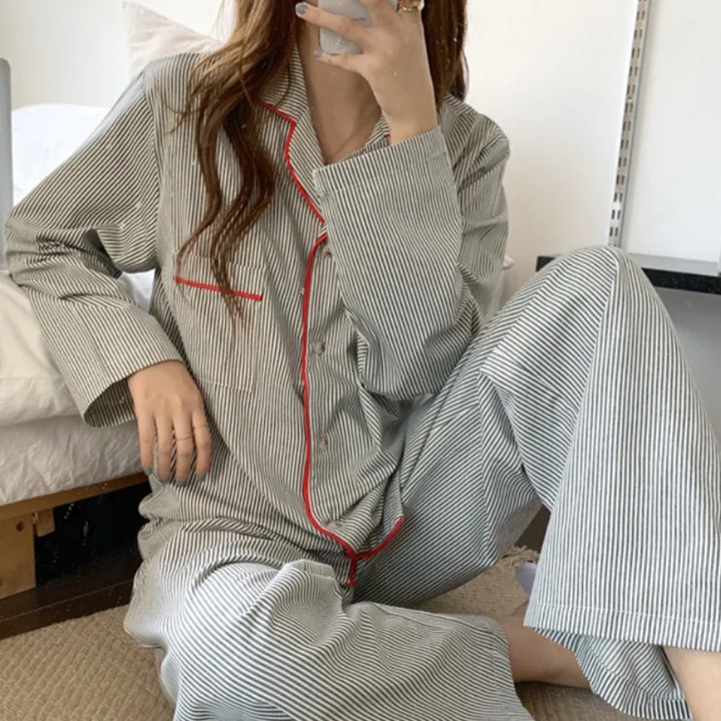 Women's Simple Striped Long-sleeved Cardigan 2 Piece Set Pajamas for Spring