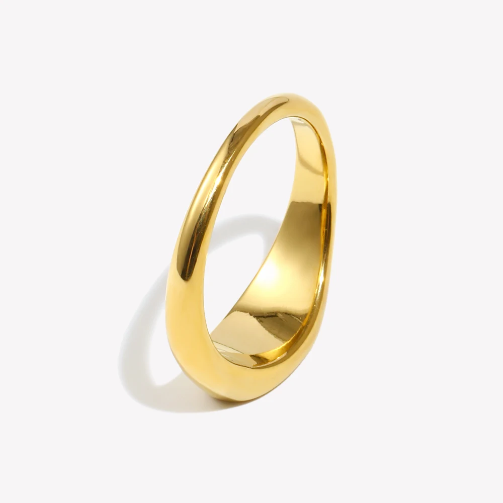 Gold Plated Rings Waterproof Stainless Steel Oval Face 3A Zircon Paved Star Ring For Lady