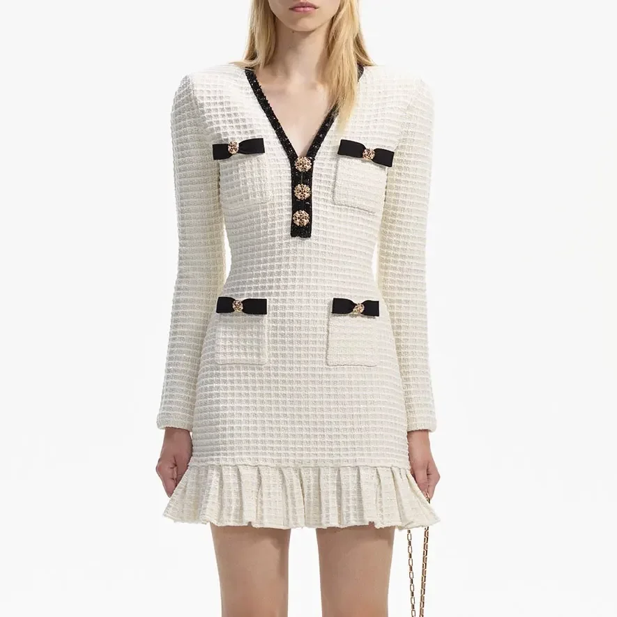 

Women V-Neck Contrast Color Edge Pockets Pleated Hem Knitting Mini Dress