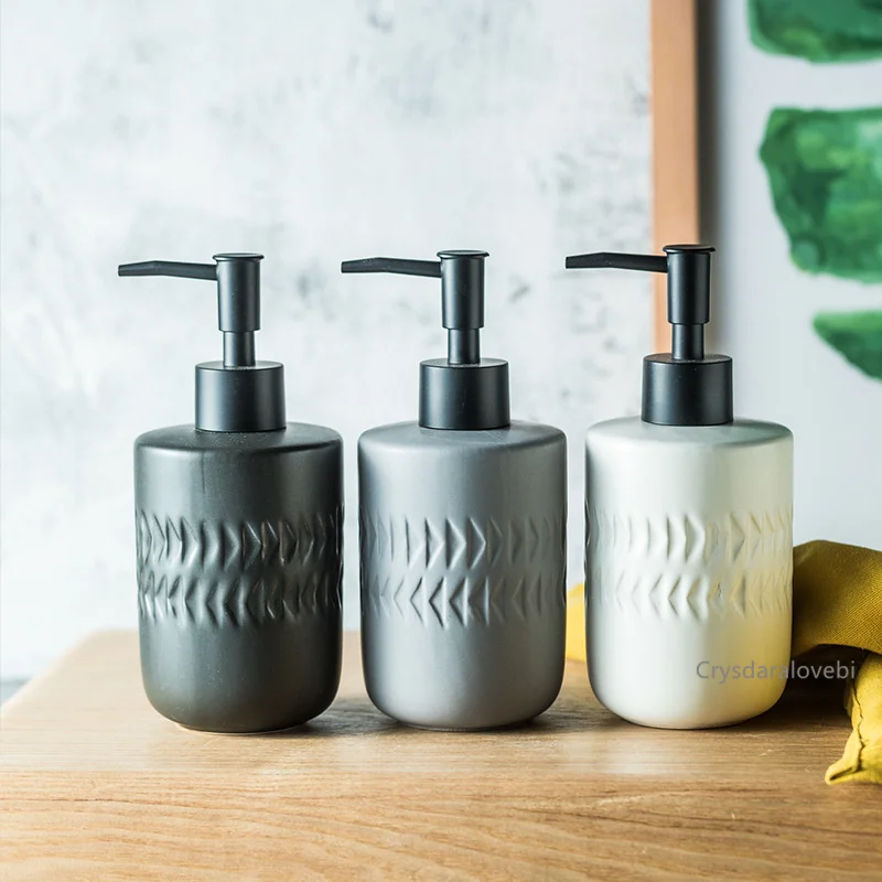 

Светильник кое роскошное керамическое дезинфицирующее средство для рук, гель для душа, шампунь, бутылка для жидкого лосьона, бутылка для гостиничного дезинфицирующего средства