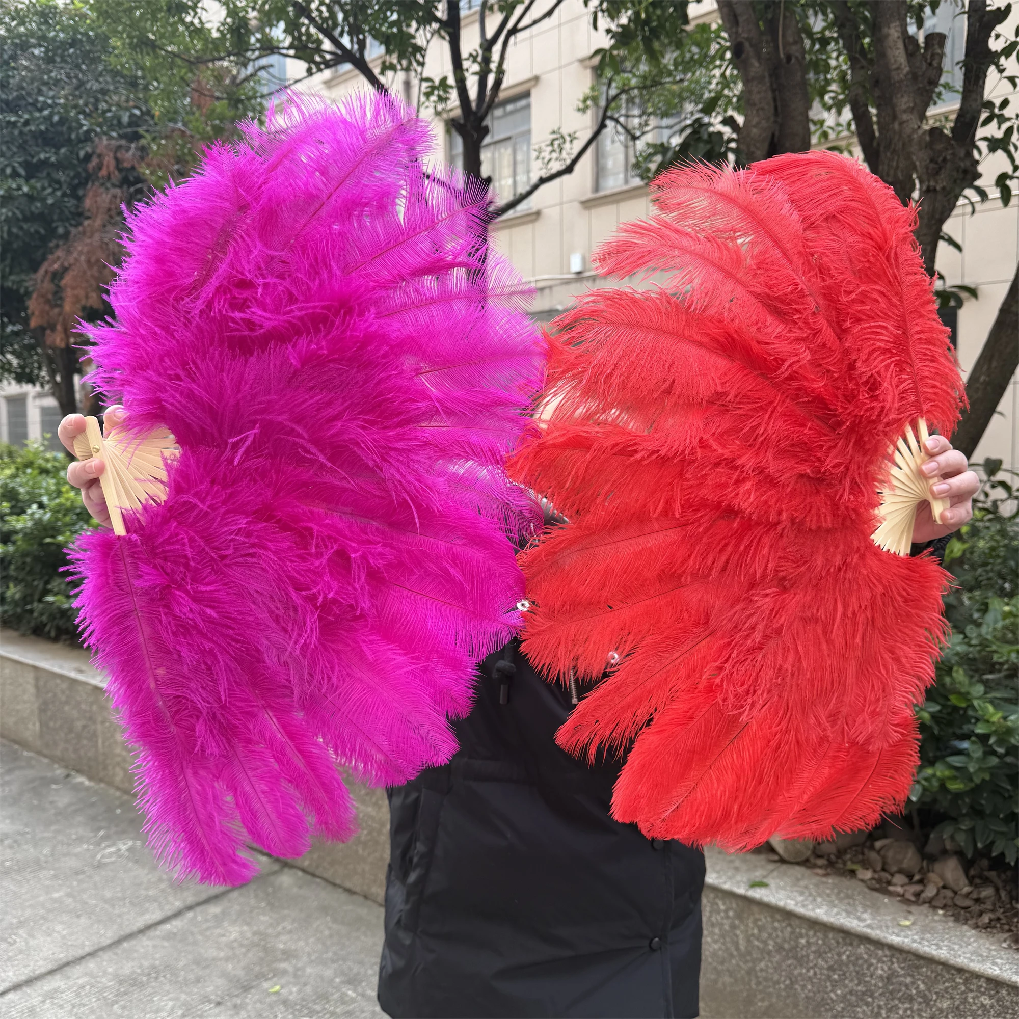 Red Real Fluffy Ostrich Feather Hand Fans for Stage Performance Dancer Show Wedding Parties Carnival Ostrich Plumes Hand Fans