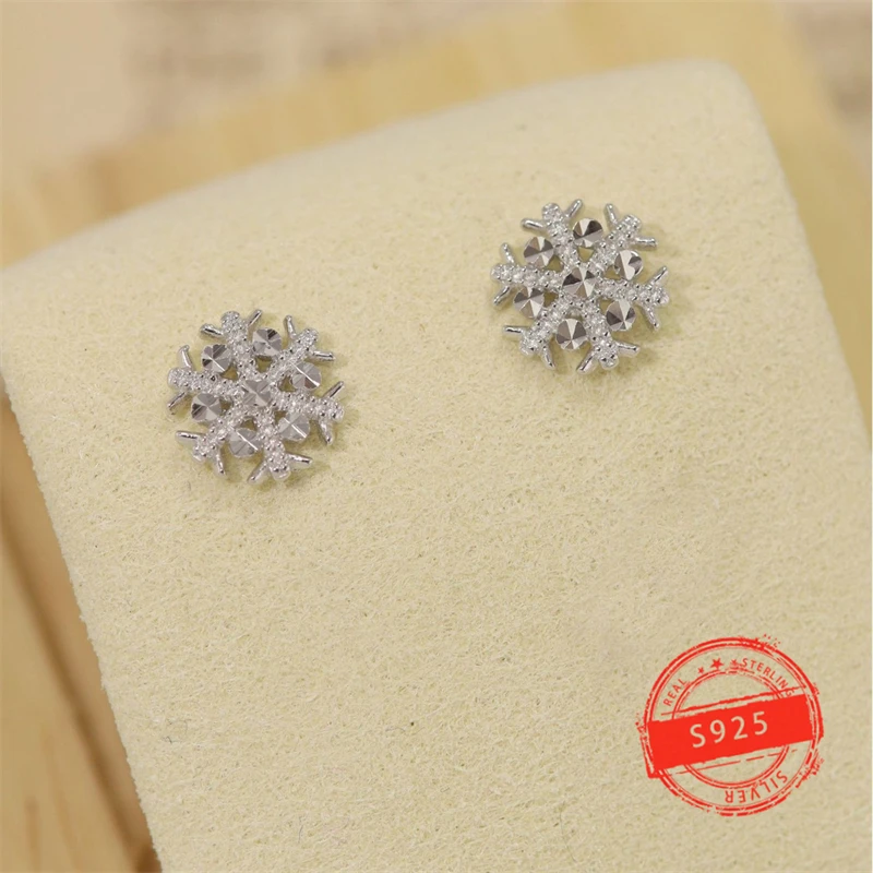 

Minimalist small accessories, retro women's S925 silver snowflake earrings, new trend creative accessories