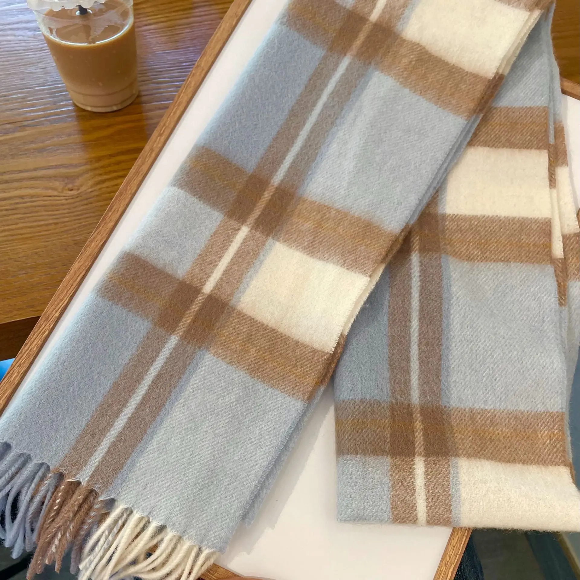 Versatile Lucky Grass Winter New Double sided Cashmere Scarf for Women\'s Warmth Shawl Wrapped with a Neckband