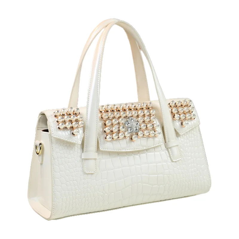 2024 new handbag, new diamond inlaid leather pillow, high-end and versatile middle-aged single shoulder crossbody bag for ladies