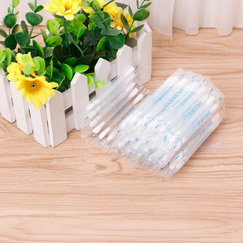 50pcs Disposable Medical Disinfected Cotton Swab Care