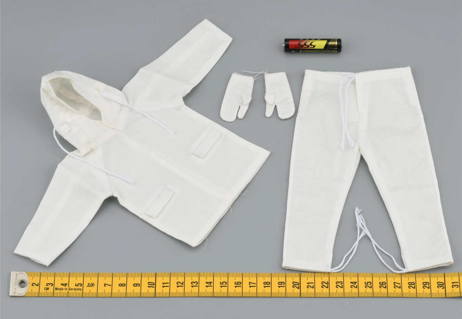 

1/6 Scale Female Soldier Snowy Clothing Model for 12 ''P008 Snow Sniper