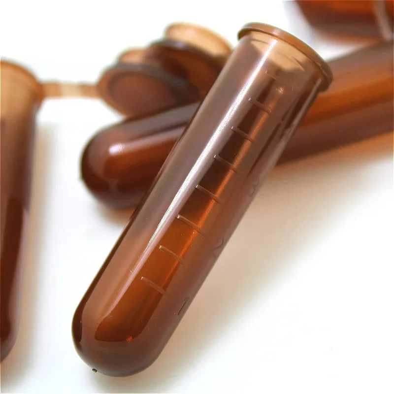 Centrifuge Tube With Cover 5 ml Brown EP Laboratory Centrifugal Tube Bottom Round Color Plastic With Scale 300 / PK