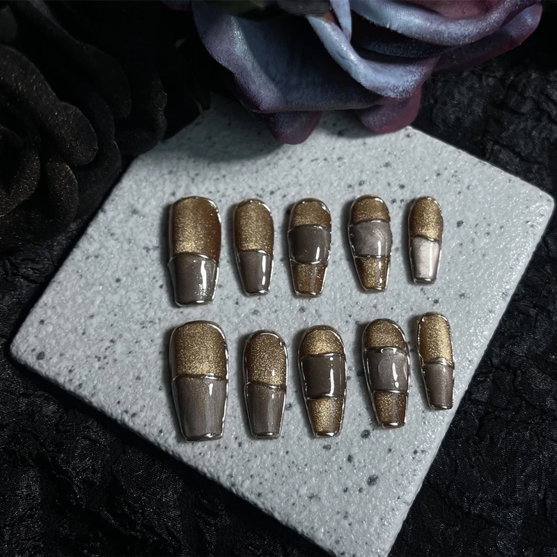 10Pcs Golden Handmade Press On Nails Unghie Finte Indossabili Copertura Completa Glitter Cool Decoration Manicure Unghie Finte French Tips Art