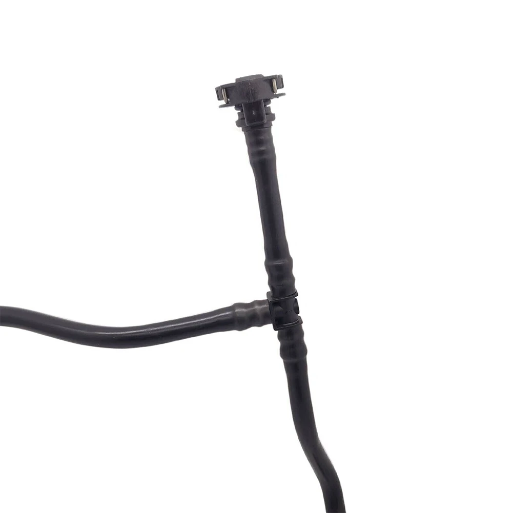 

Ensure Proper Cooling System Function with our Radiator Overflow Hose Pipe 1665001091 for Mercedes for Benz GLS450 GLS550 ML550