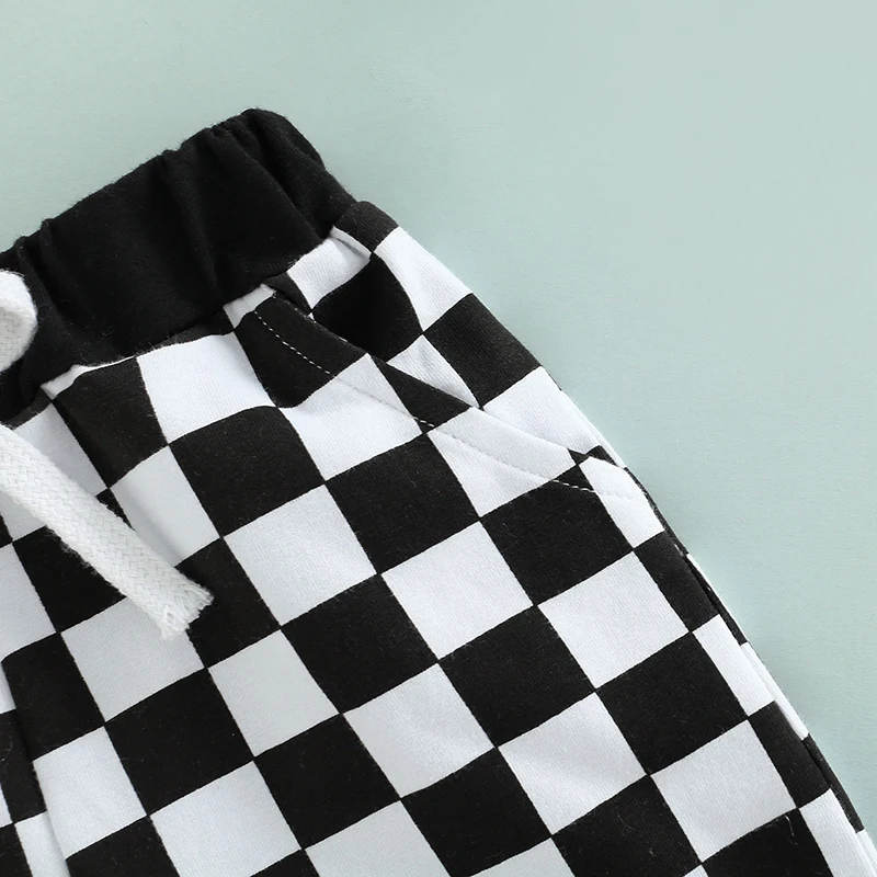 Toddler Boys Plaid Print Shorts with Elastic Waistband Drawstring Closure and Functional Pockets for a Stylish Look