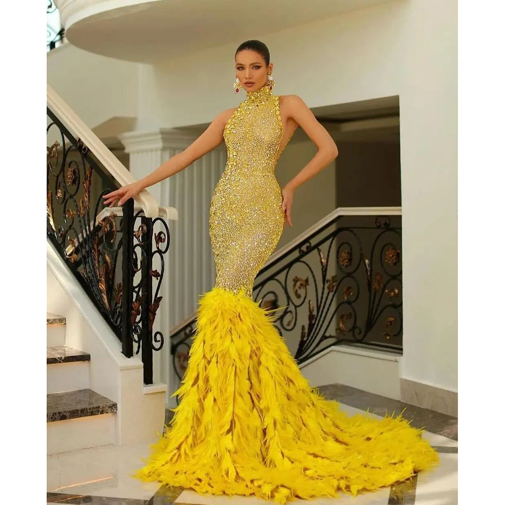 

Золотое вечернее платье-Русалка от кутюр, блестящее платье с высоким воротом без рукавов, с перьями, женское вечернее платье, официальное платье Дубая