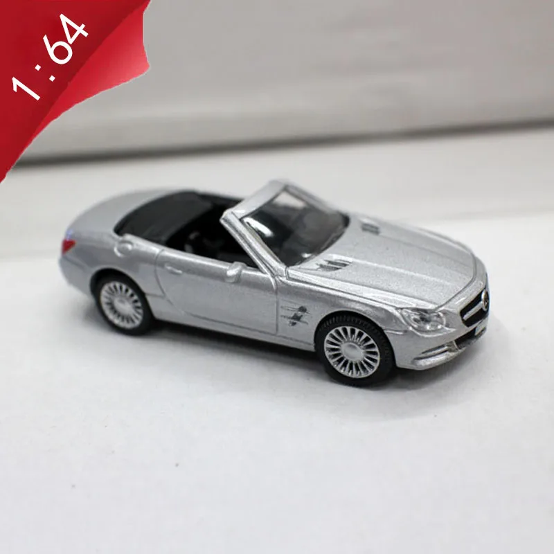 

1:64 proportion Mini Alloy Die Casting Car Metal C-Class SL Car vehicle Model adult kids toys gift collect boutique Decoration