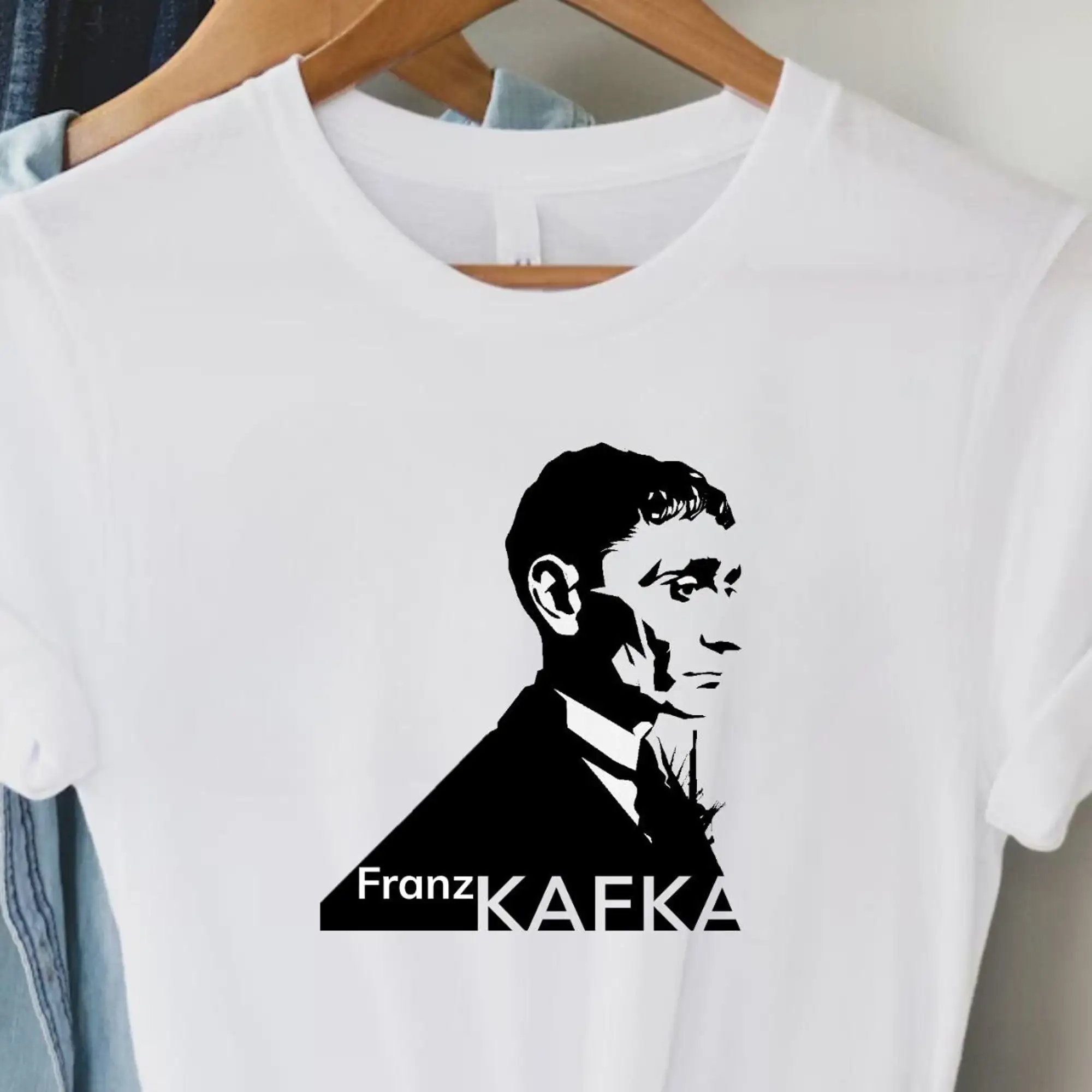 T-Shirt Monaco Kafka Letterario Puzzle Tribute
