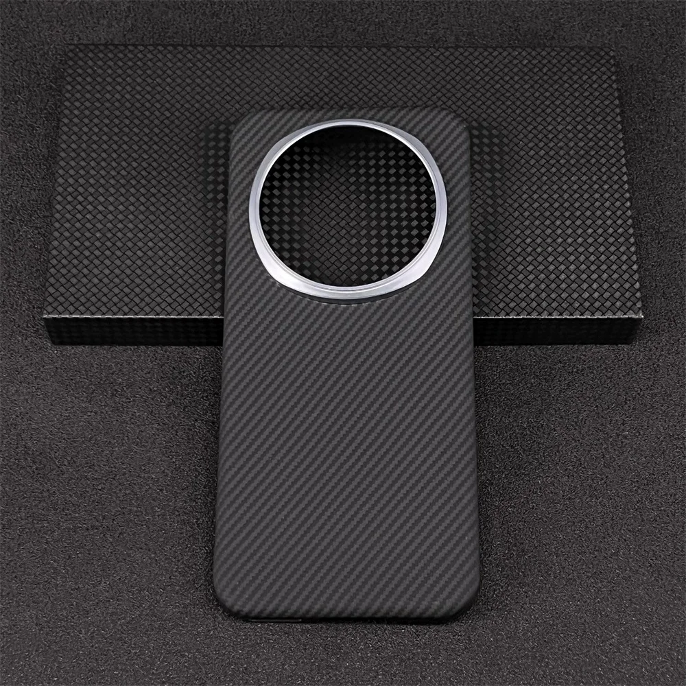 Magnetic Aramid Carbon Fiber Phone Case with MagSafe Compatibility