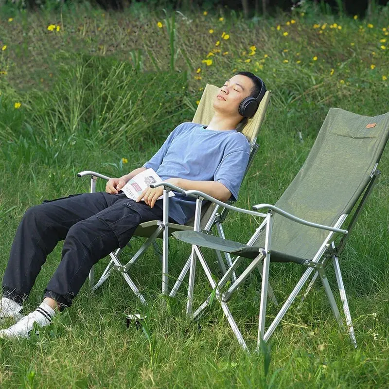 야외 활동을 위한 편안하고 내구성 높은 접이식 의자
