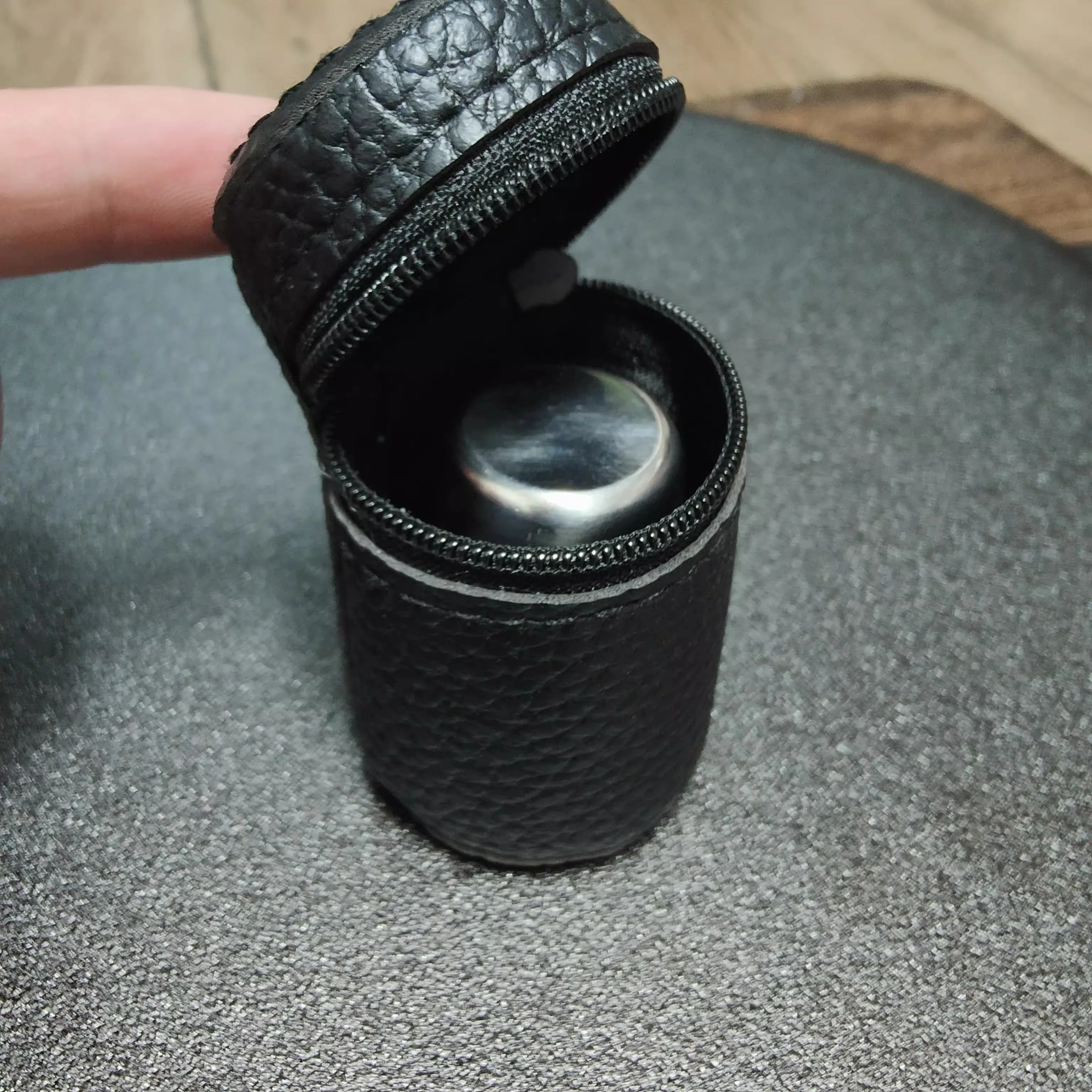 thumb