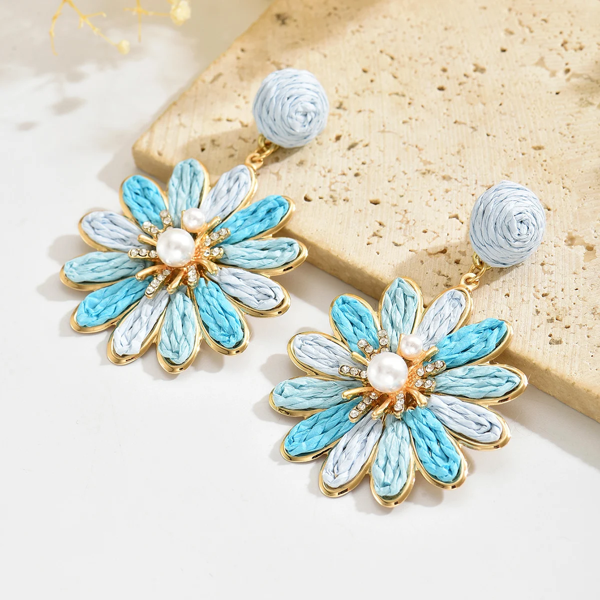 Bohemia Stylish Colorful Raffia Flower Earrings for Women Girls Elegant Sweet Handmade Rattan Knit Earrings Summer Jewelry Gifts