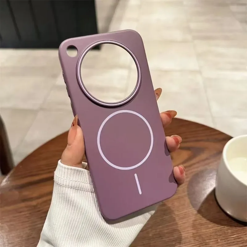 Matte Hard PC Cover with Ultra Magnetic Magsafe Wireless Charging and Shockproof Bumper