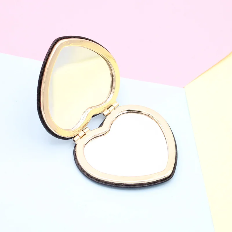 Portable Makeup Mirror Portable Double Sided Folding Mini Makeup Mirror Cute Bee makeup mirror